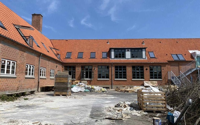 lån-3700-Ombygning af tidligere rådhus til lejeboliger i Lundby ved Roskilde Fjord 
